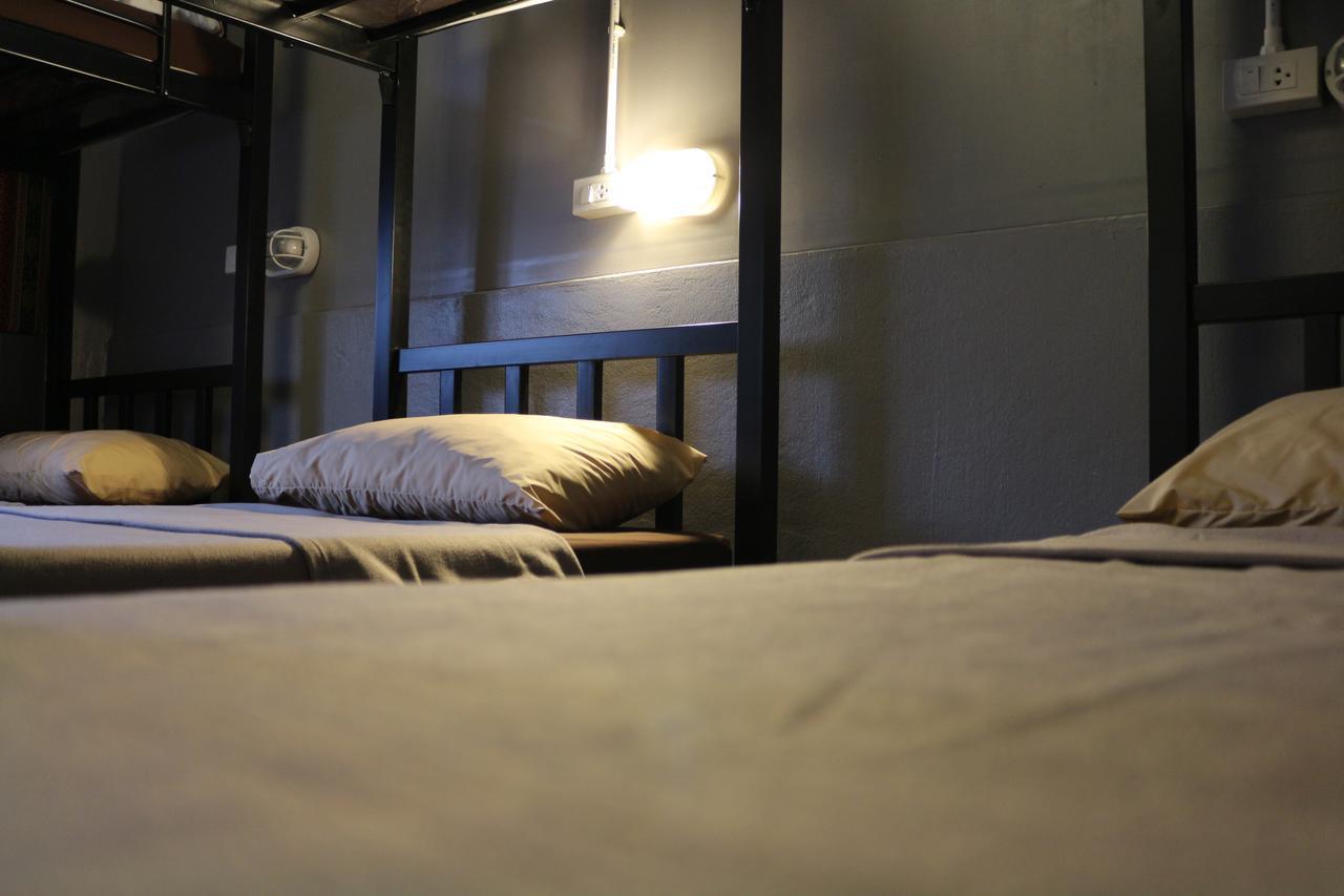 Ama Phuket Hostel Εξωτερικό φωτογραφία