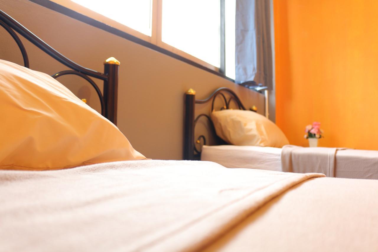 Ama Phuket Hostel Εξωτερικό φωτογραφία